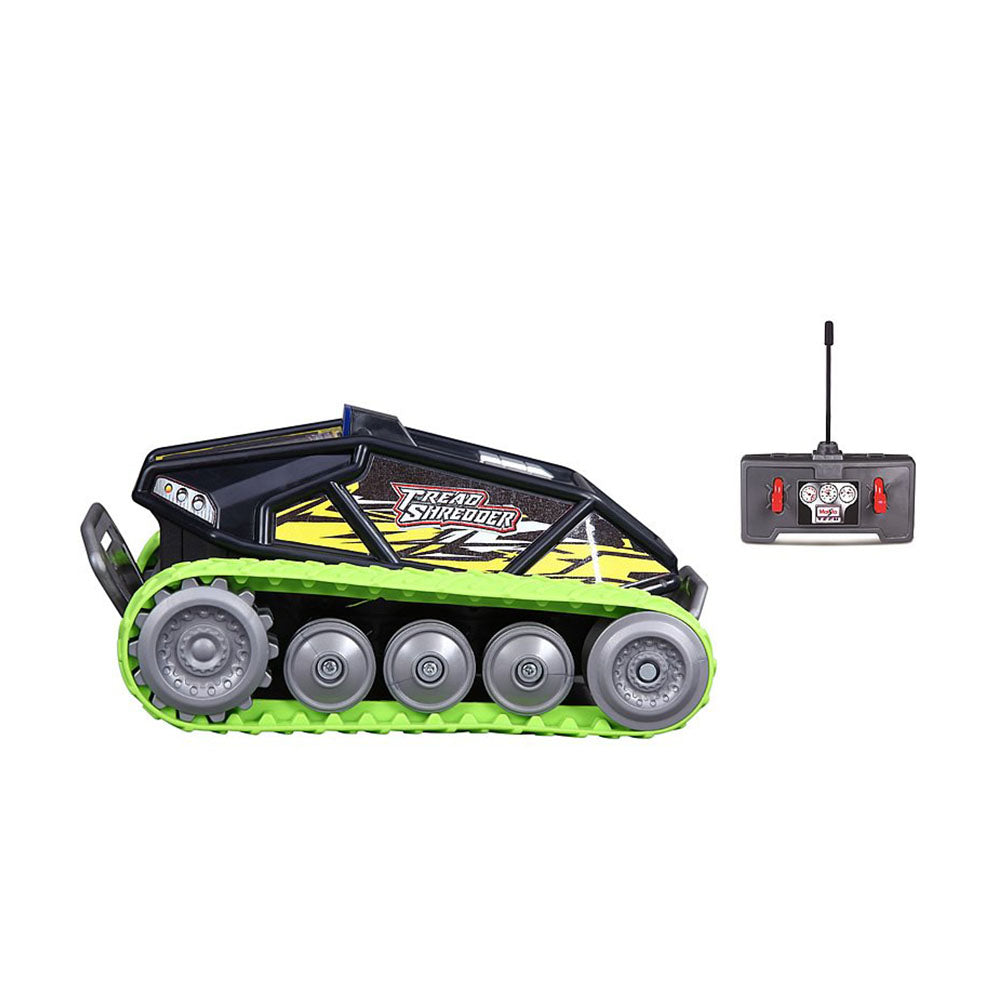 Maisto Licensed RC Toy Green Cyklone Attack With Rubber Treads 27Mhz With Controller