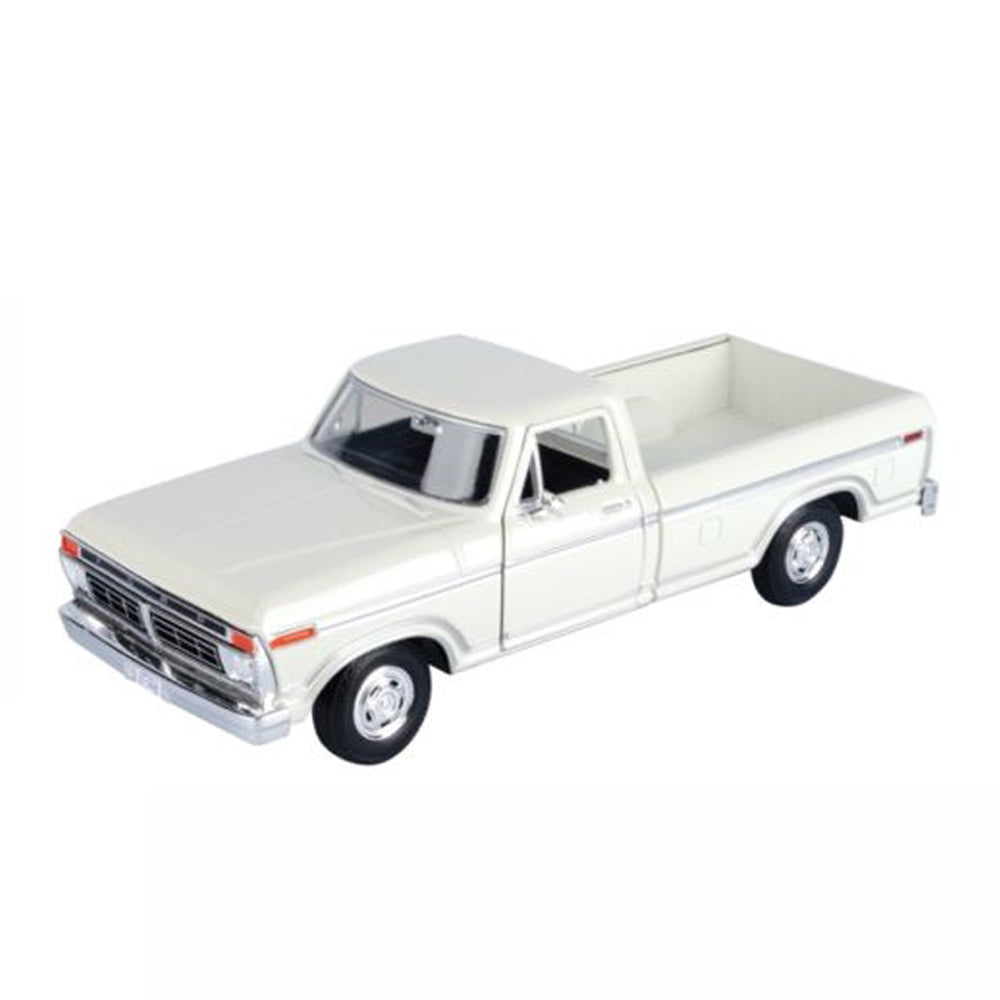 Motormax 1:24 Scale 1977 Ford F-150 Custom Pickup White Diecast Vehicle