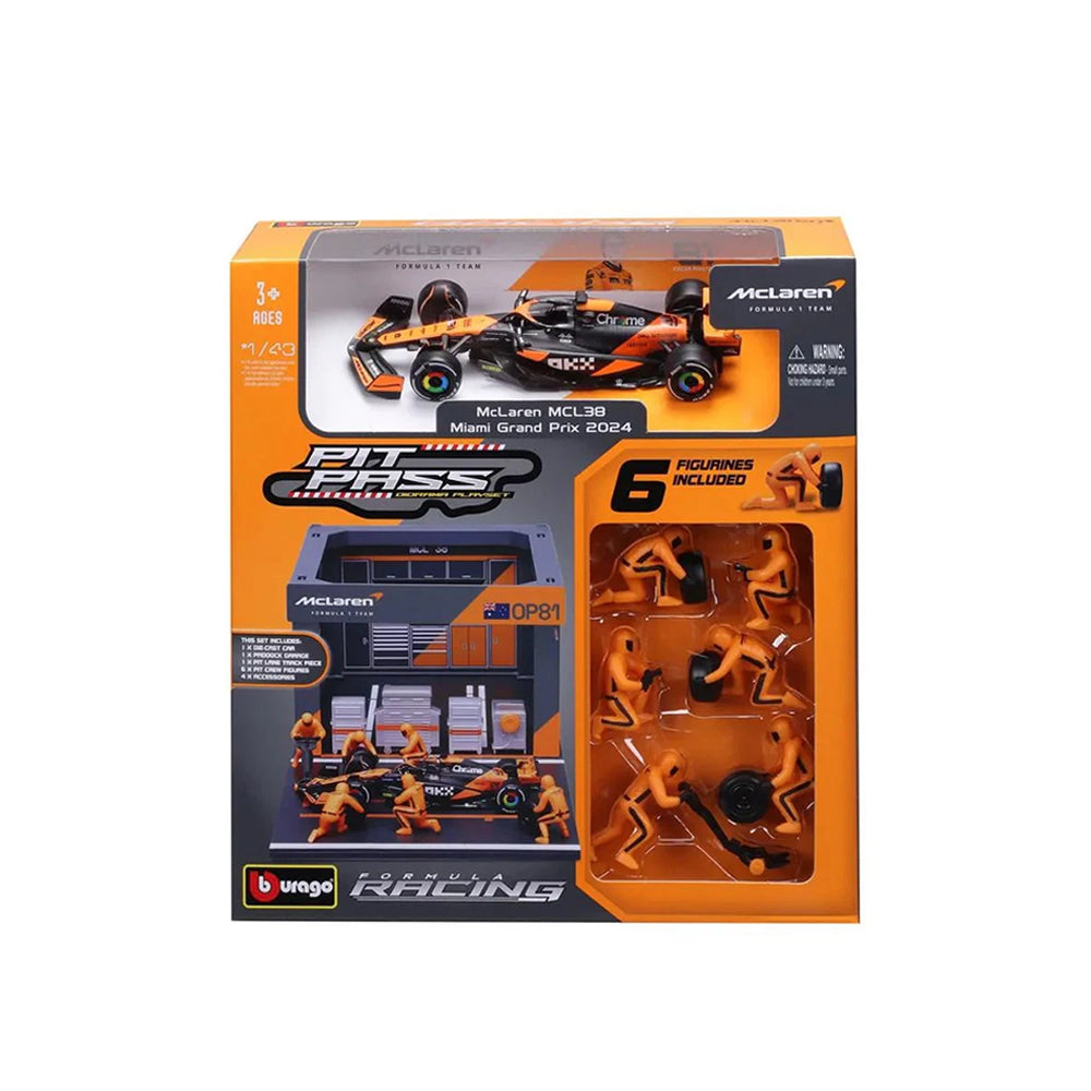 Bburago 1:43 McLaren Pit Pass Competition F1 Play Set Piastri #81 2024 Race Car