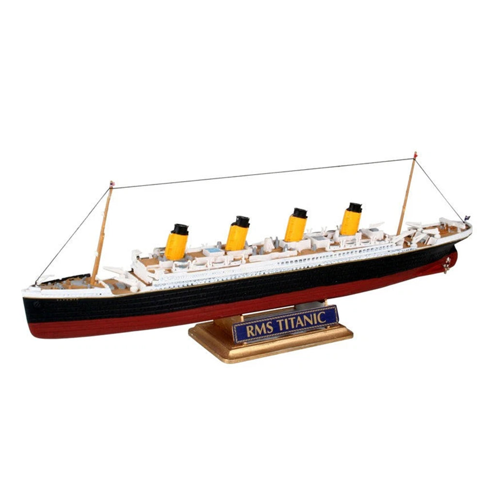 Revell 1:1200 Scale RMS Titanic Assembly Model Set Kit