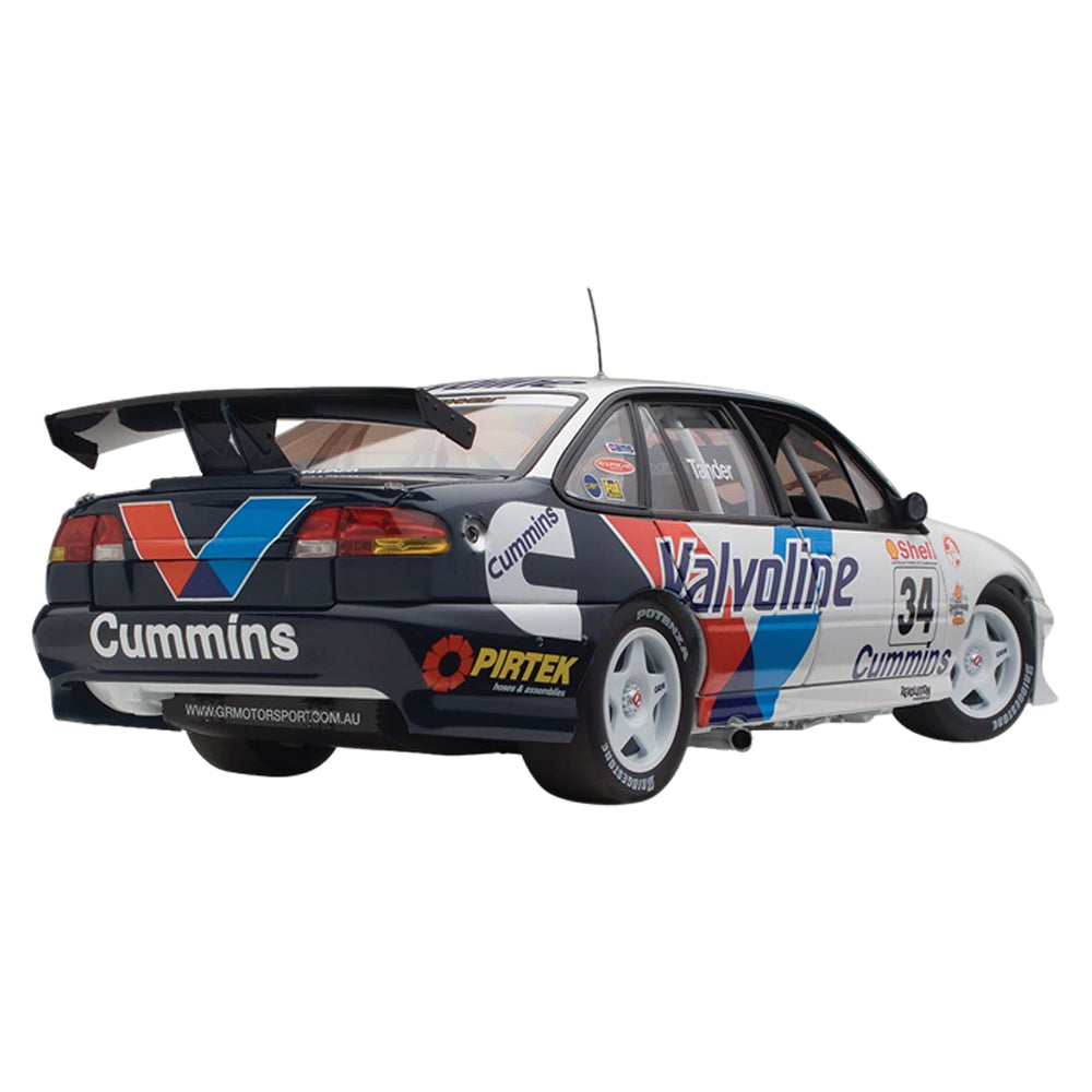 Classic Carlectables 1:18 Holden VS Commodore 1999 Calder Park Valvoline Car Toy