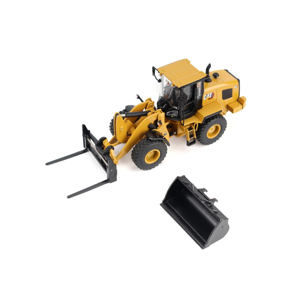 Diecast Masters 1:50 Scale Cat 930 Wheel Loader High Line Series Model Collectible