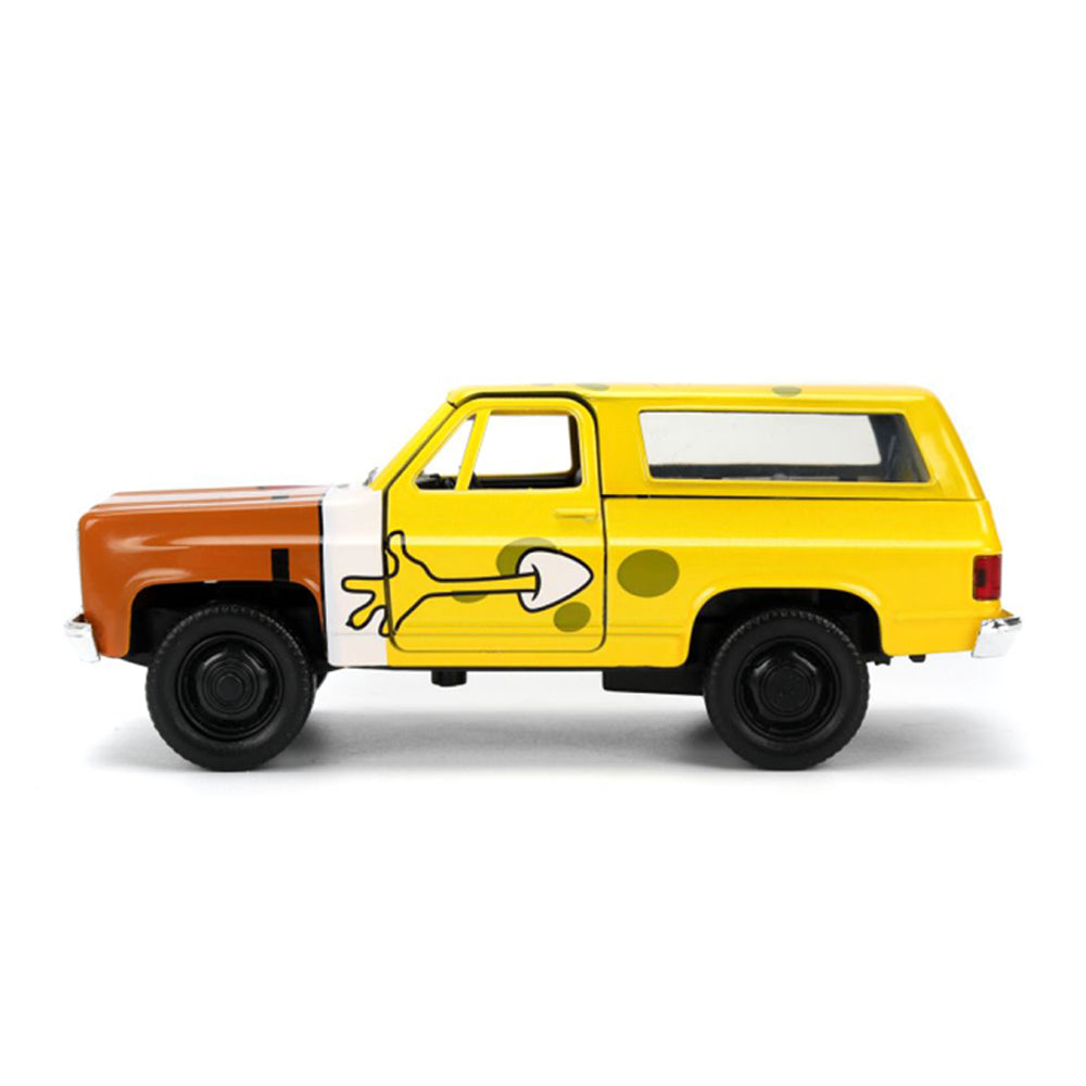 Jada 1:32 Scale Spongebob Squarepants 1980 Chevrolet K5 Blazer Diecast Vehicle