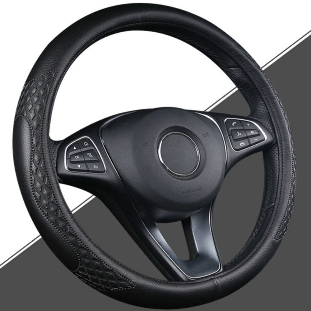 Universal Luxury Steering Wheel Cover 37-38cm All-Season Non-Slip Fits Most Cars (Beige)