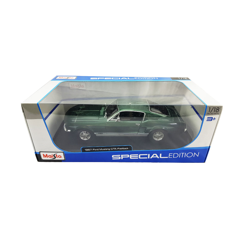 Maisto Licensed 1:18 Scale 1967 Ford Mustang Fastback Diecast Model Car Green