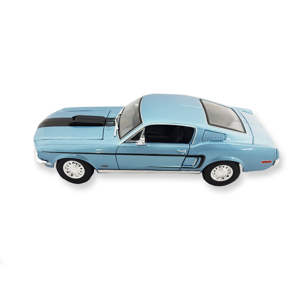 Maisto Licensed 1:18 Scale 1968 Ford Mustang GR Cobra Jet FB Diecast Model Car Blue