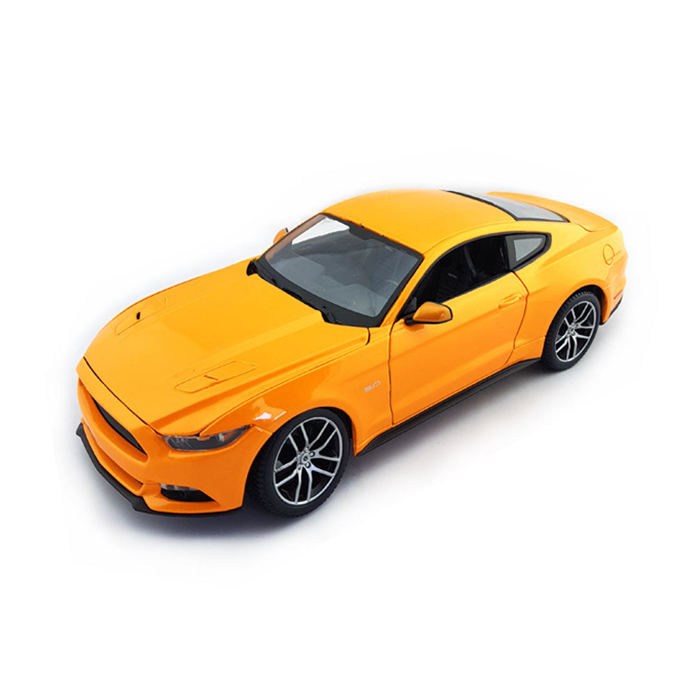 Maisto Licensed 1:18 Scale Ford Mustang Coupe 2015 Diecast Model Car Orange