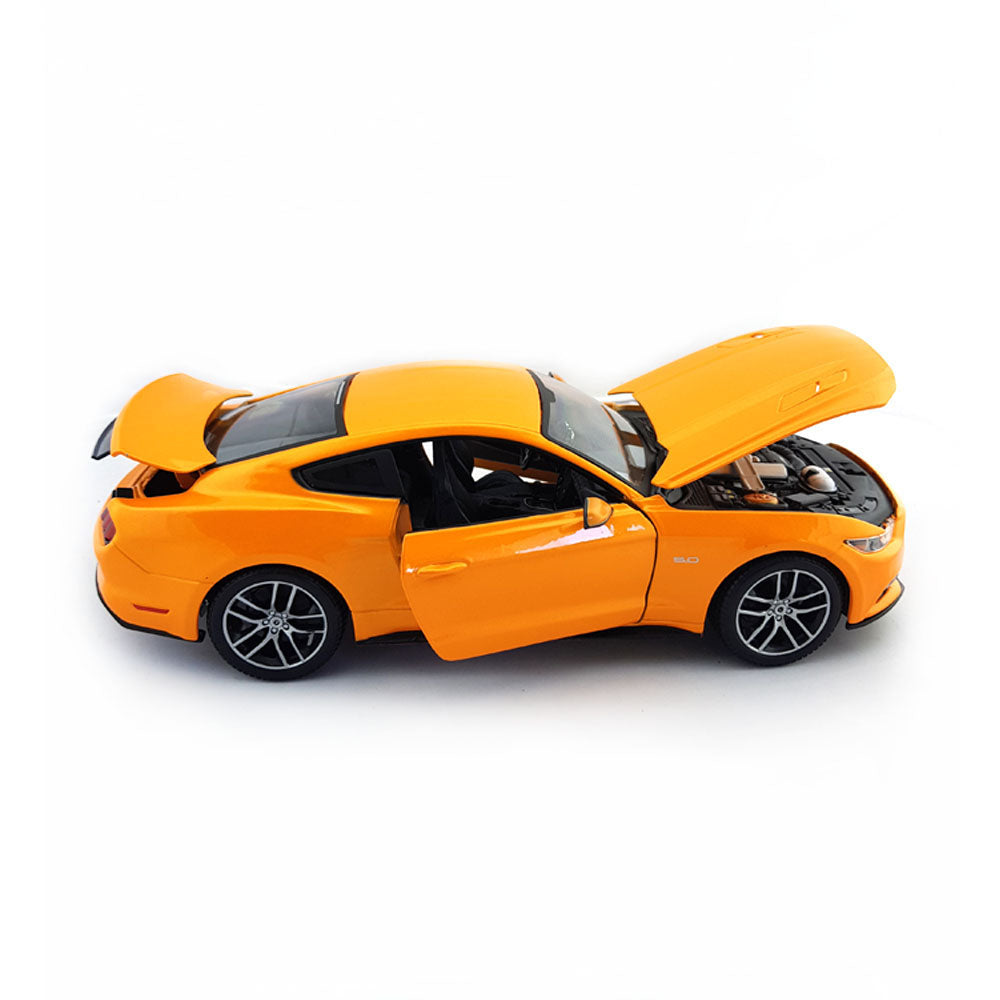 Maisto Licensed 1:18 Scale Ford Mustang Coupe 2015 Diecast Model Car Orange