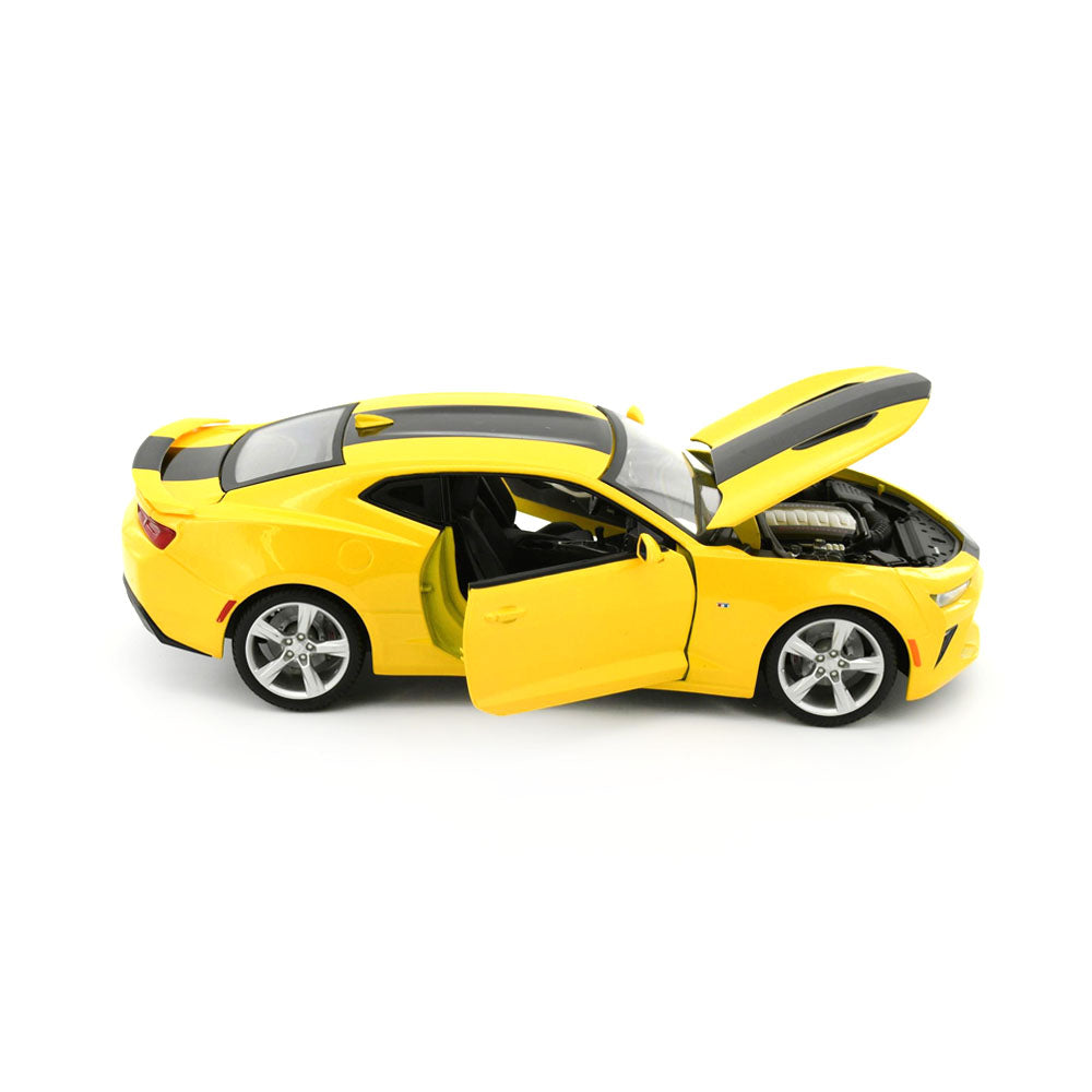 Maisto Licensed 1:18 Scale 2016 Chevrolet Camaro SS Diecast Model Car Yellow