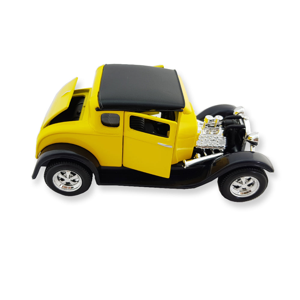 Maisto Licensed 1:24 Scale 1929 Ford Model A Diecast Model Car Yellow