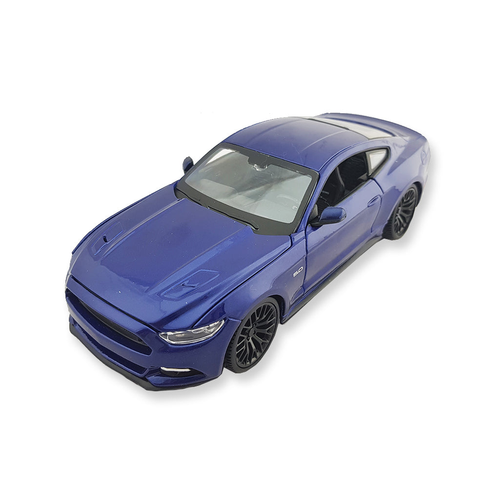 Maisto Licensed 1:24 Scale 2015 Ford Mustang Coupe Diecast Model Car Blue