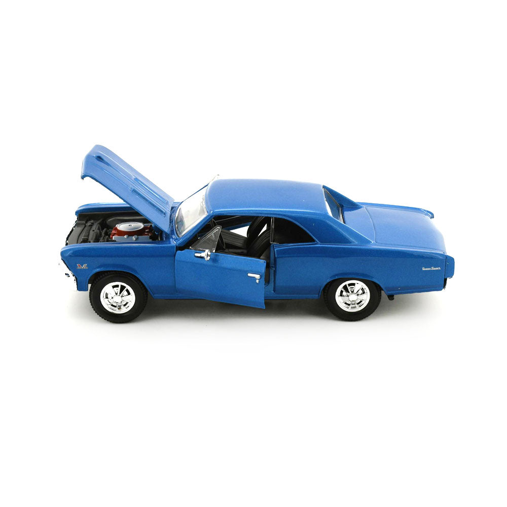 Maisto Licensed 1:24 Scale Diecast Model 1966 Chevrolet Chevelle SS 396 Blue Toy