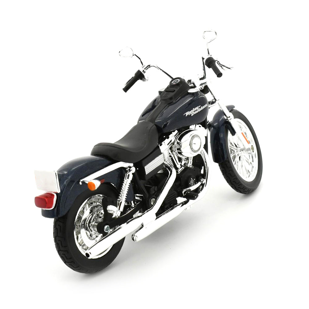Maisto Licensed 1:12 Scale Motorcycle Harley Davidson 2006 Fxdbi Dyna Street Bob Motorbike Diecast Model