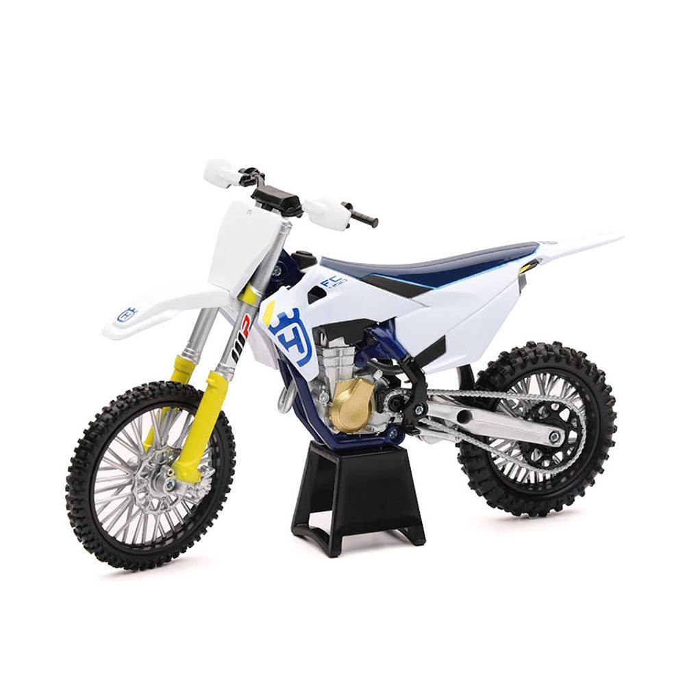 NewRay Licensed 1:12 Scale Diecast Husqvarna FC450 Motocross Motorbike Replica Model Toy