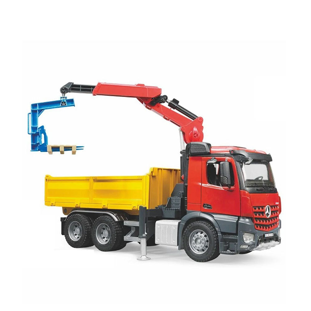 Bruder Licensed 1:16 Scale MB Arocs Construction Kids Toy Truck With Crane & Accessories