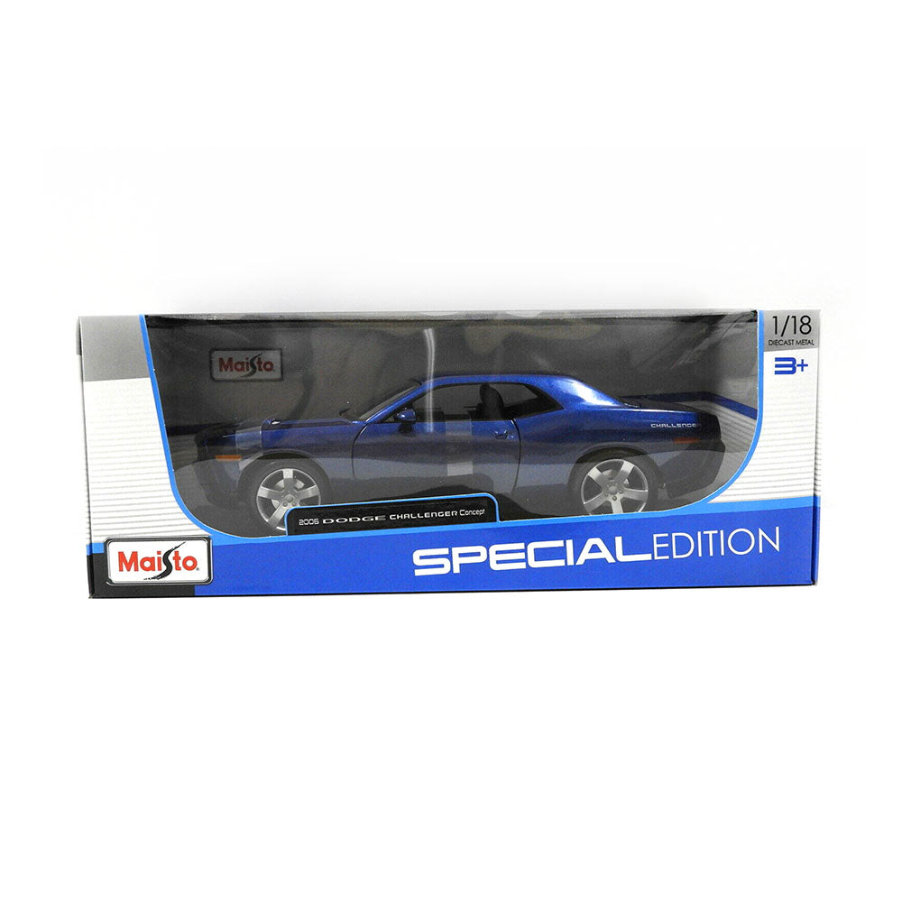 Maisto Licensed 1:18 Scale 2006 Dodge Challenger Concept Blue Diecast Metallic Model Car