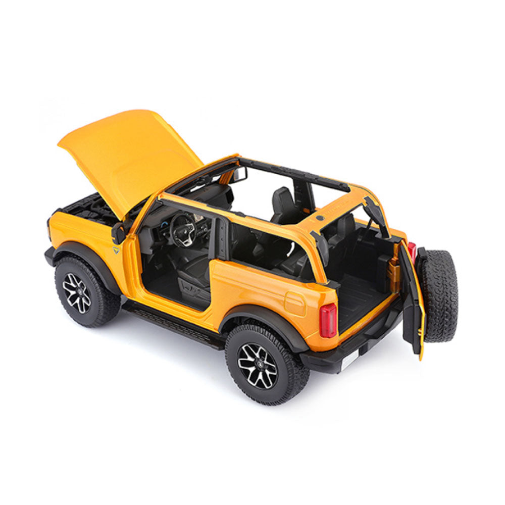 Maisto Licensed 1:18 Scale 2021 Ford Bronco Badlands Diecast Car Orange