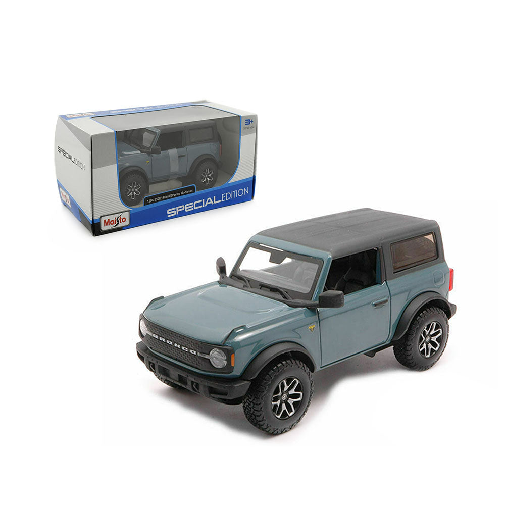 Maisto Licensed 1:24 Scale 2021 Ford Bronco 2 Door SUV Badlands Diecast Model Car Teal