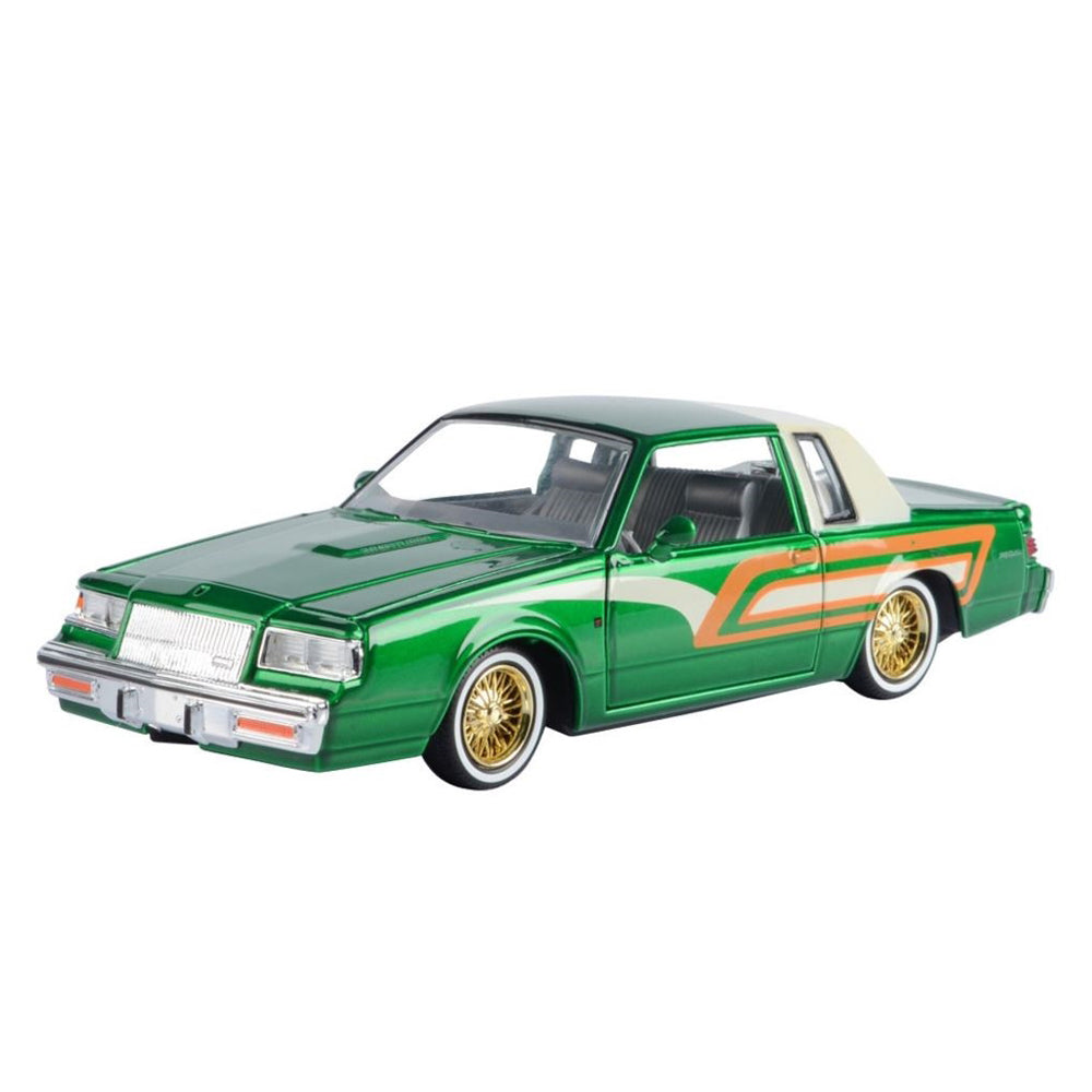 Motormax 1:24 Scale 1987 Buick Regal Get Low Series Green Diecast Model