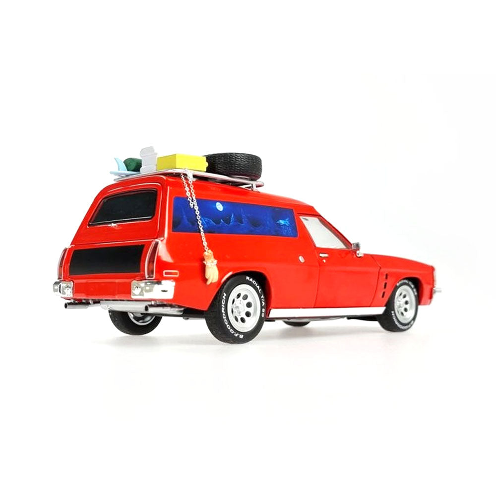 DDA 1:24 Mad Max's 1975 HJ Holden Sandman Panel Van Movie Vehicle Model