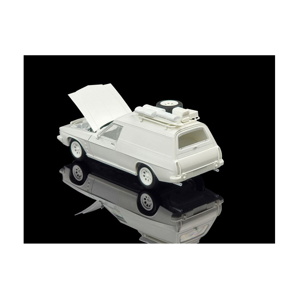DDA 1:24 Scale Mad Max's HJ Holden Sandman Custom Panelvan Plastic Model Kit