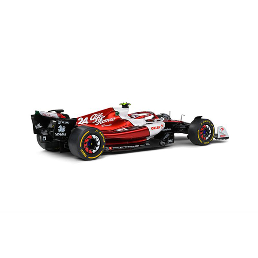 Solido 1:18 Scale Alfa Romeo C42 #24 Z.GUANYU White Canada GP 2022 Racing Car Model