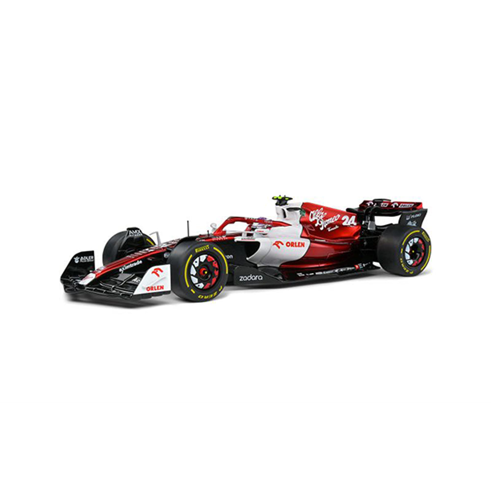 Solido 1:18 Scale Alfa Romeo C42 #24 Z.GUANYU White Canada GP 2022 Racing Car Model