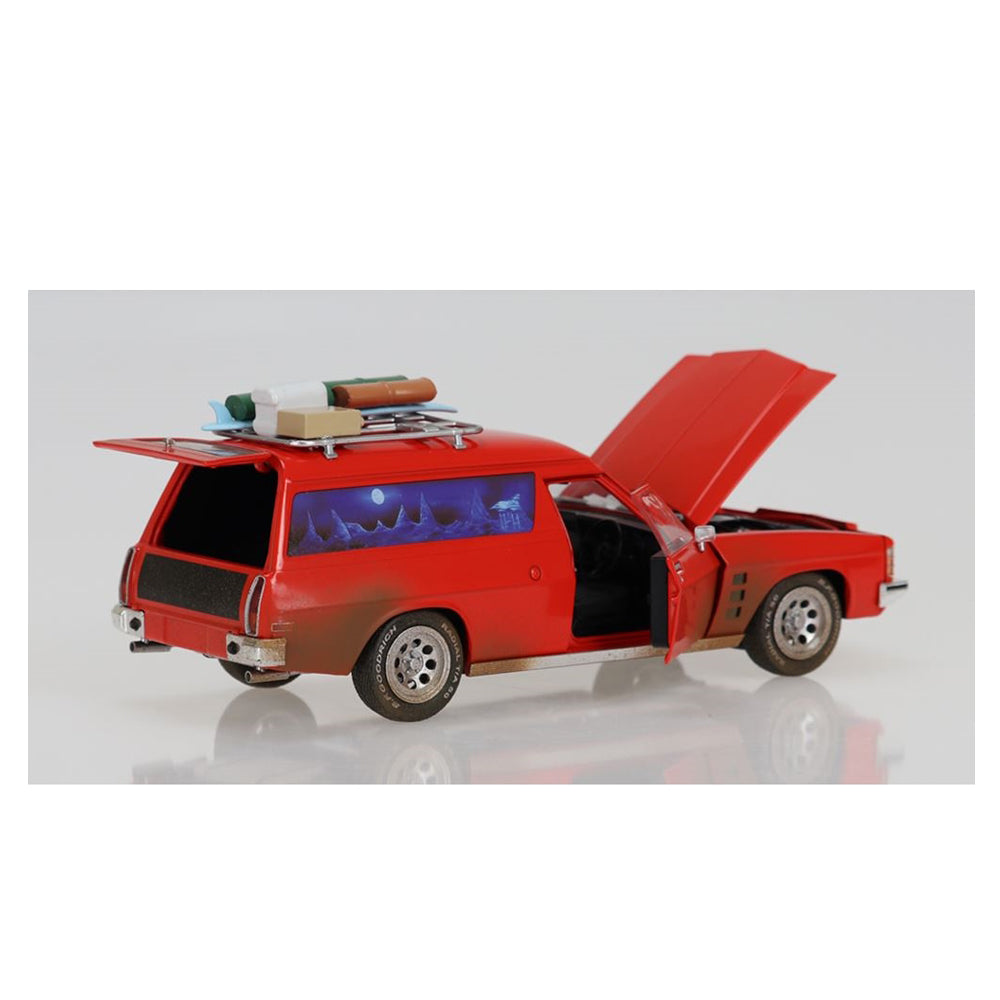 DDA 1:24 Scale Mad Max's 1975 HJ Holden Sandman Panel Van Dirty Version Car