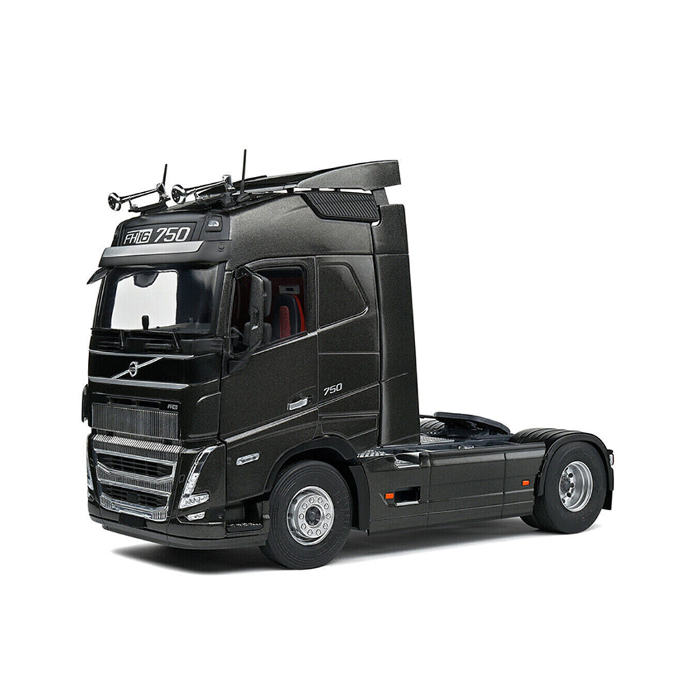 Solido 1:24 Scale 2021 Volvo FH16 Globetrotter XL Semi Truck Diecast Model Toy