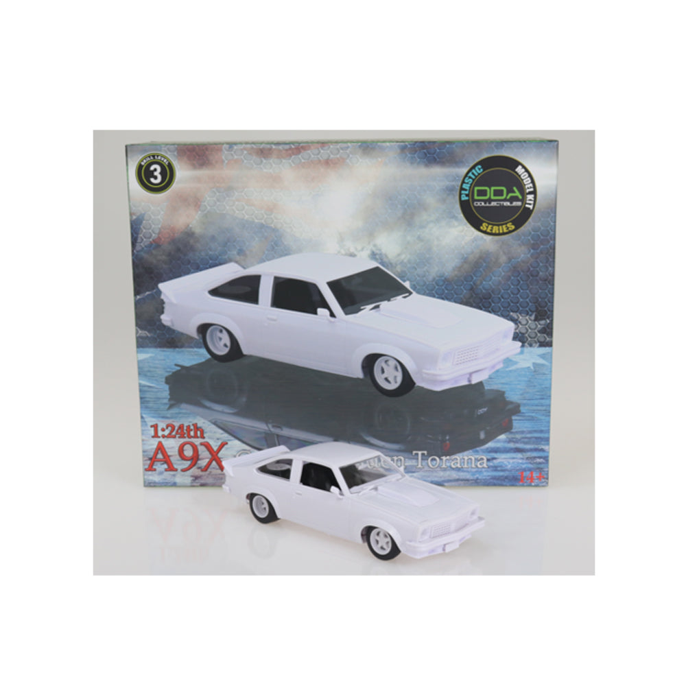 DDA 1:24 Scale A9X Torana Slammed Car Model Assembly Plastic Kit