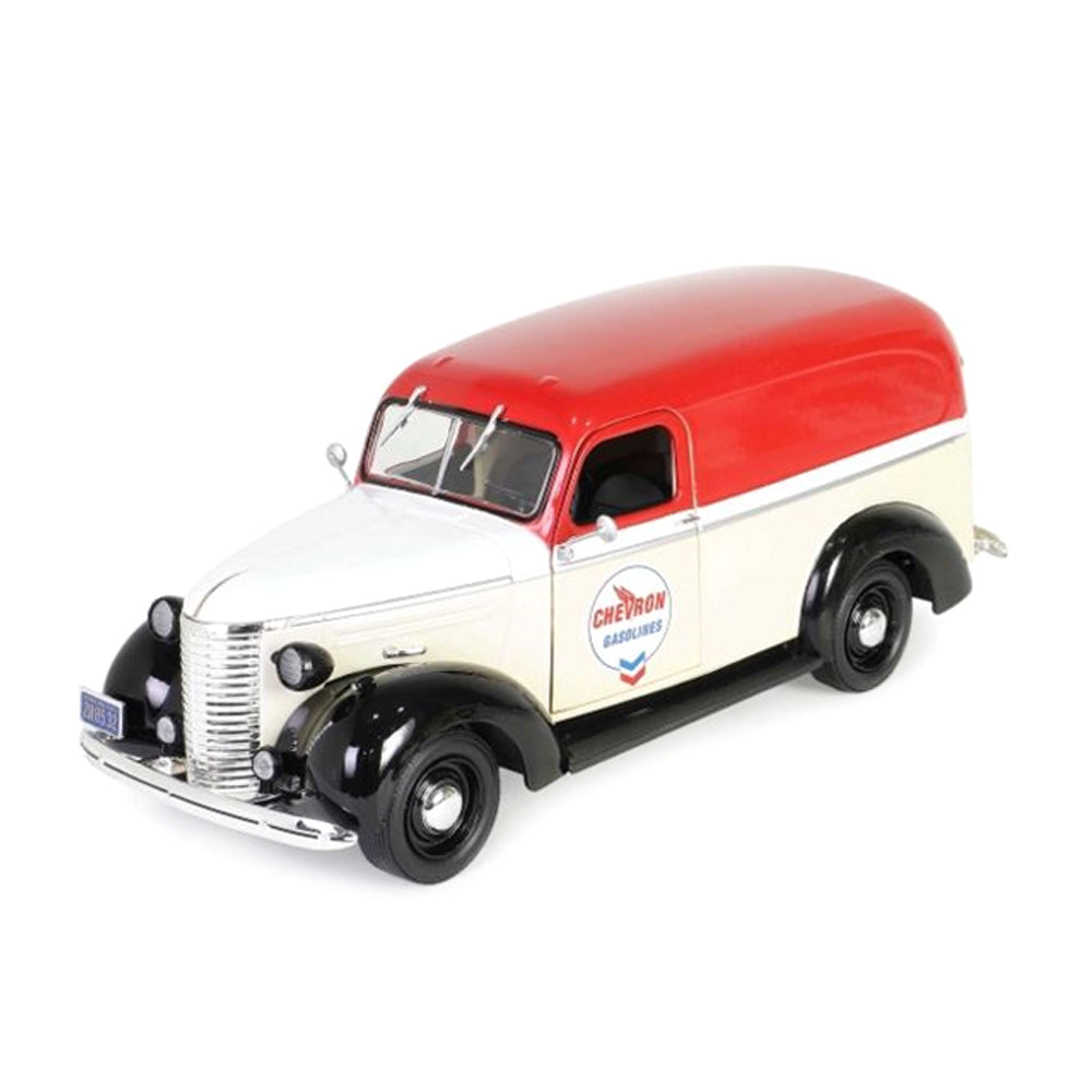 Greenlight 1:24 Scale 1939 Chevrolet Panel Truck Chevron Gasolines Diecast Vehicle