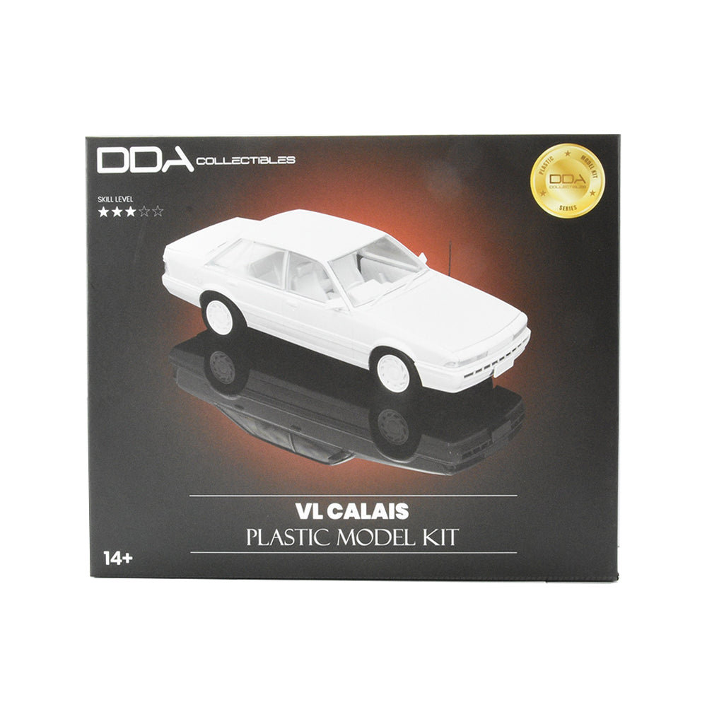 DDA 1:24 Scale Holden VL Calais Plastic Car Model Assembly Toy Kit