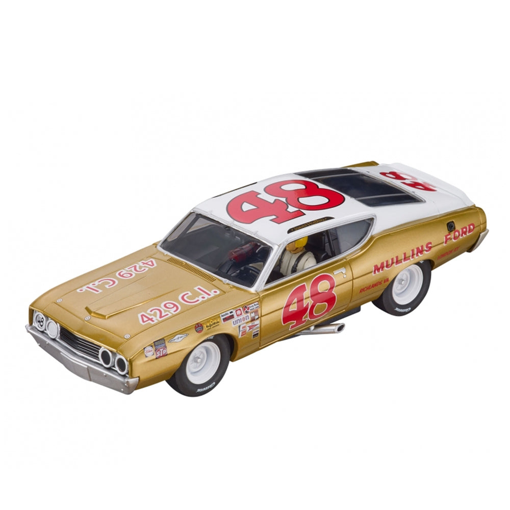 Carrera Evolution Speedway Champions 7.5m Banked Track 1:32 Slot Car Model Set