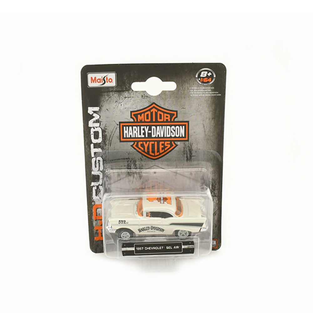 Maisto 1:64 Scale 1957 Chevrolet Bel Air White Diecast Car Model Toy