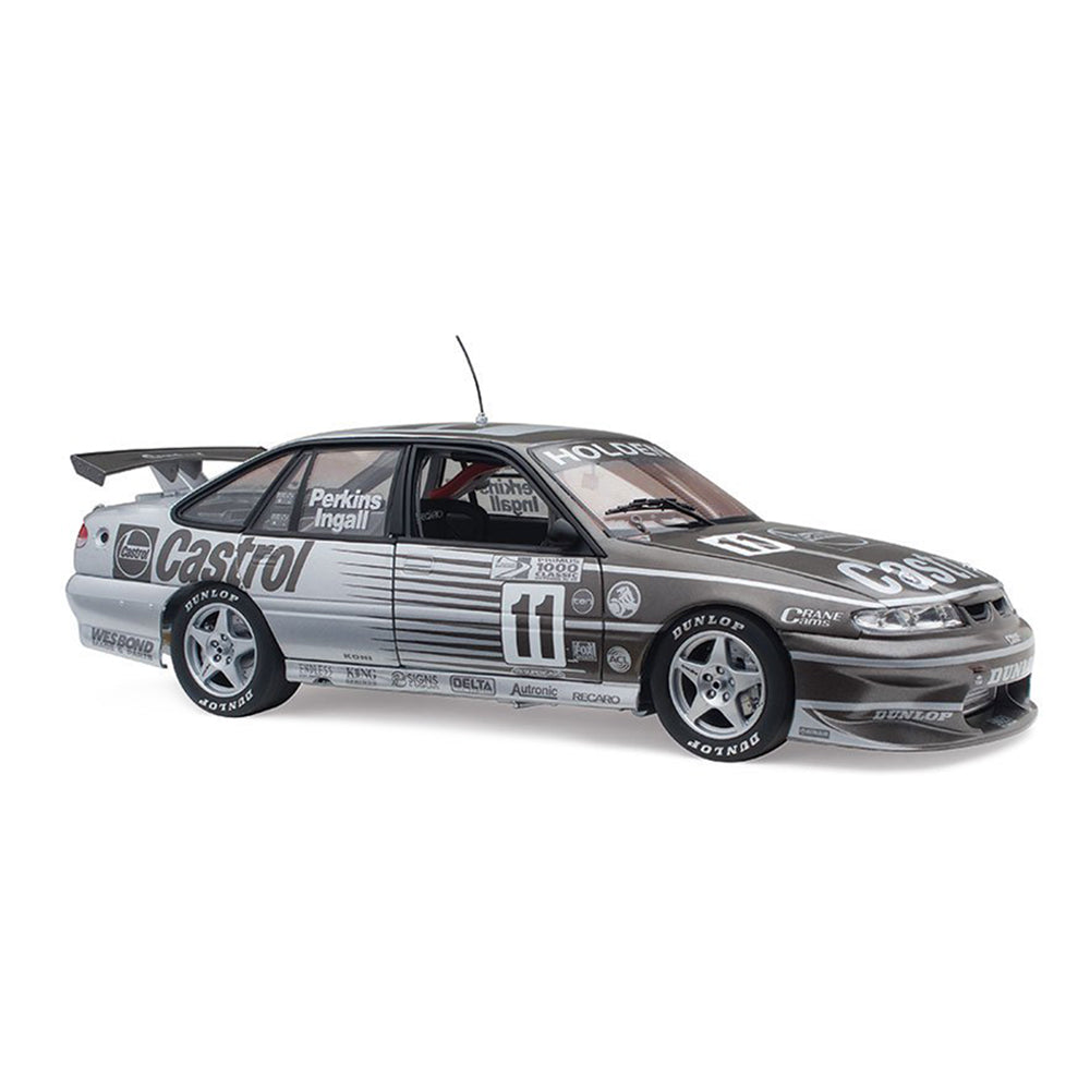 Classic Carlectables 1:18 Scale Holden VS Commodore 1997 Bathurst Winner Diecast Car