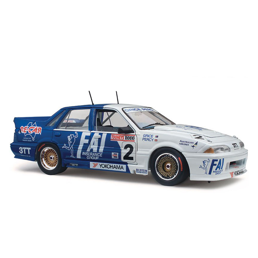 Classic Carlectables 1:18 Scale Holden VL Commodore 1988 Bathurst Diecast Model