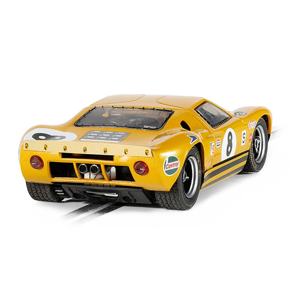 Scalextric 1:32 Scale Ford GT40 BOAC 500 1968 Drury/Holland Slot Car With Light