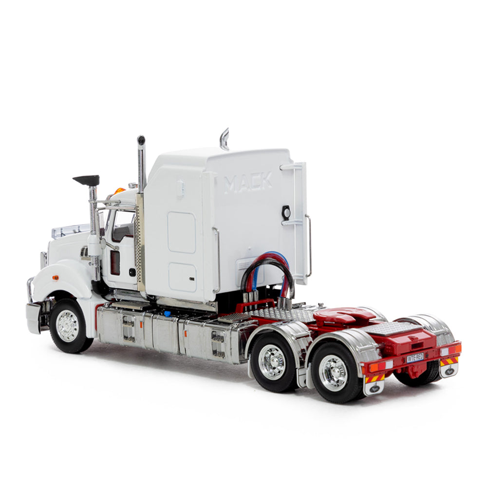Drake 1:50 Scale Mack Late Edition Super Liner Truck White Red Chassis Model