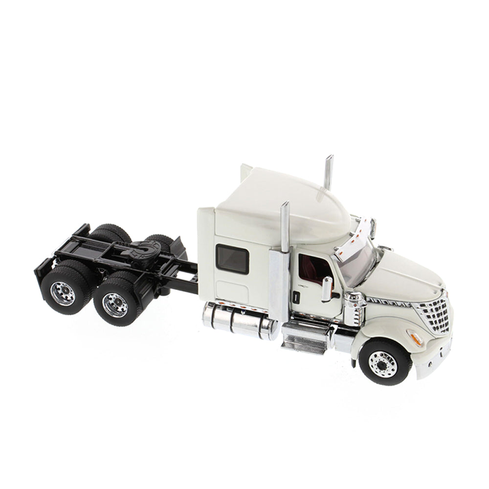 Diecast Masters 1:50 Scale International LoneStar Sleeper White Tandem Tractor Toy