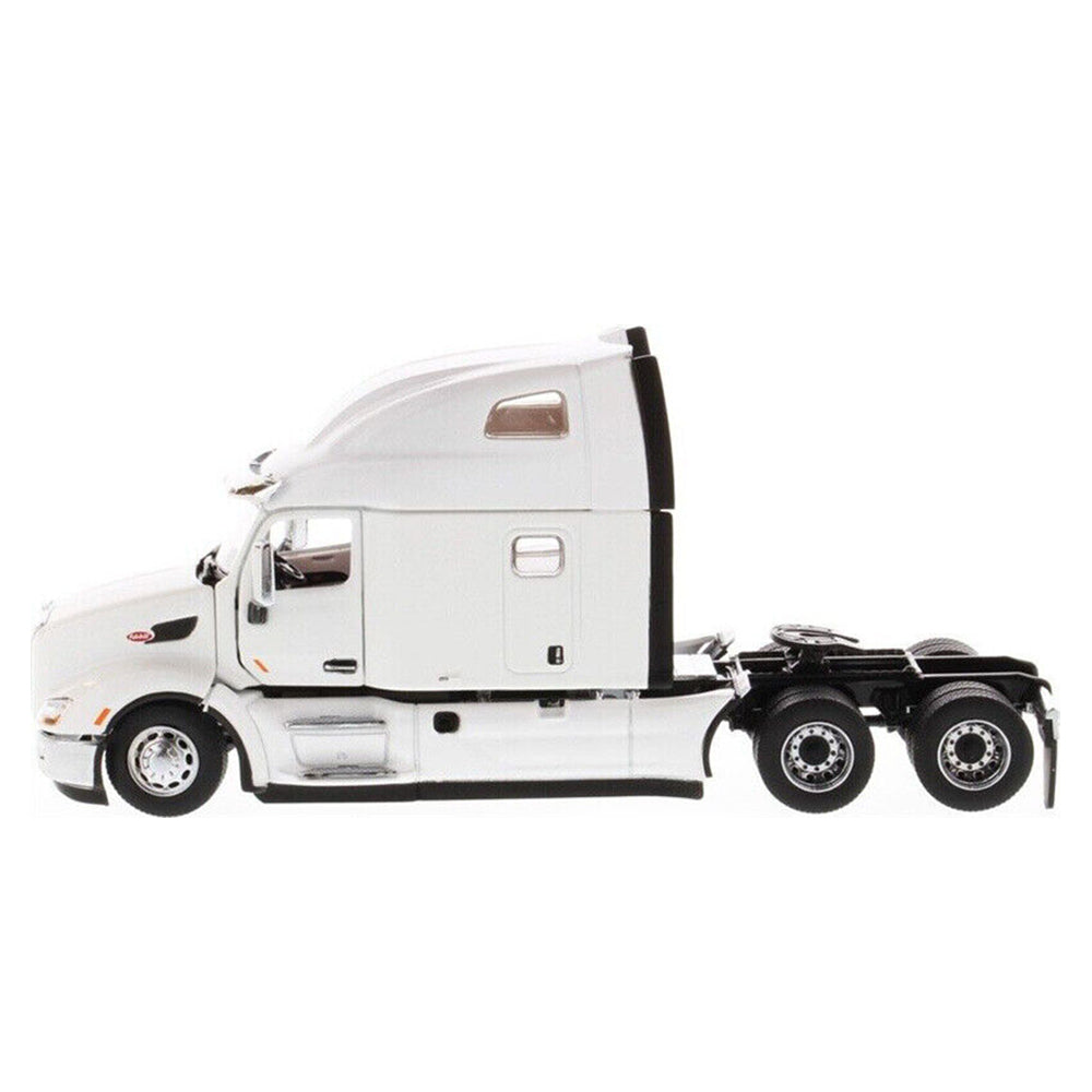 Diecast Masters 1:50 Scale Peterbilt 579 UltraLoft Truck White Cab Diecast Model
