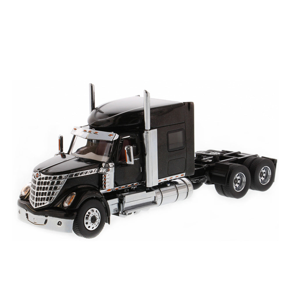 Diecast Masters 1:50 Scale International LoneStar Sleeper Black Tractor Diecast Model