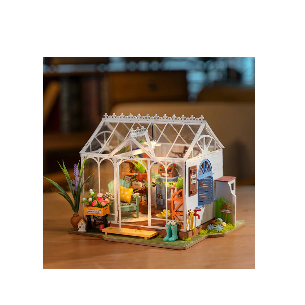Rolife Dreamy Garden House With LED Dollhouse DIY Miniature House Model Kit
