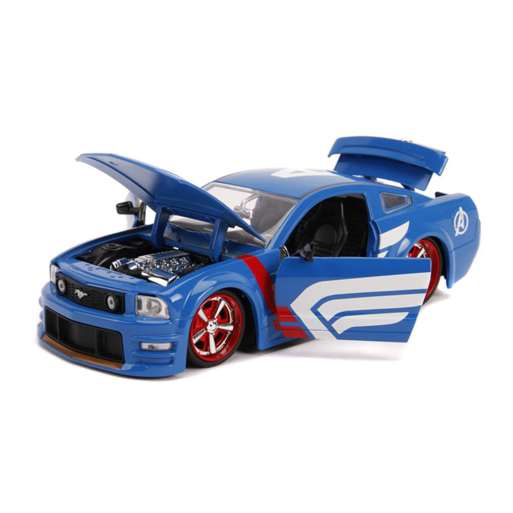 Jada 1:24 Scale Marvel 2006 Ford Mustang GT Diecast Car With Captain America Figure