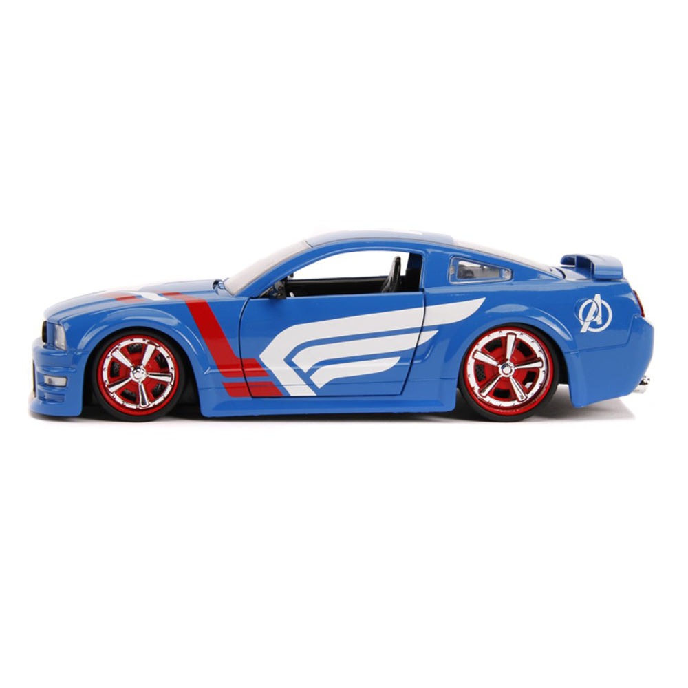 Jada 1:24 Scale Marvel 2006 Ford Mustang GT Diecast Car With Captain America Figure