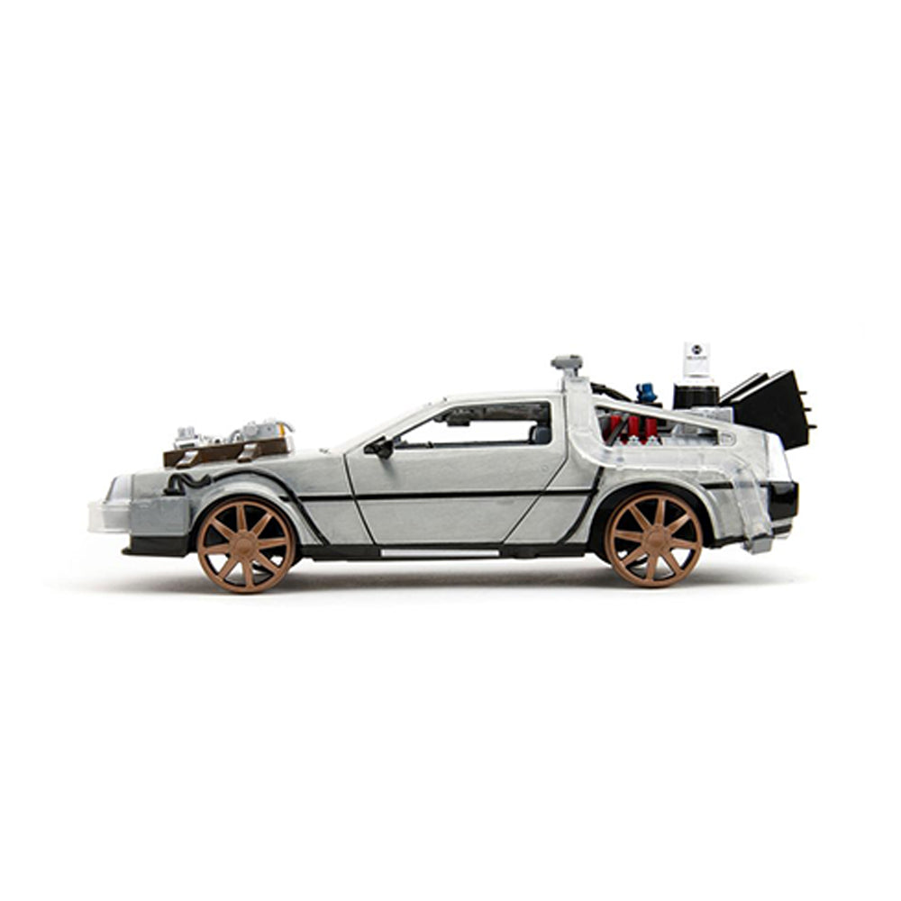 Jada 1:24 Scale Back To The Future 3 Delorean Time Machine With Lights Diecast Car