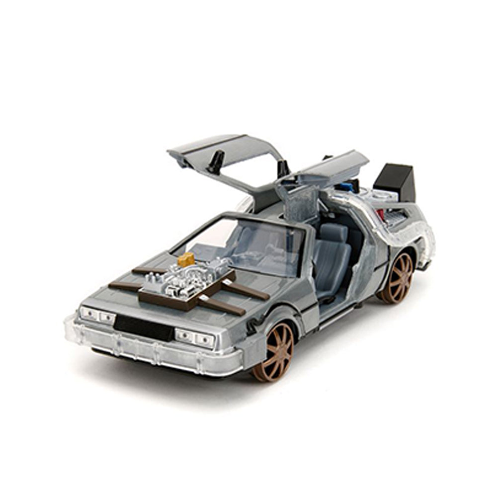 Jada 1:24 Scale Back To The Future 3 Delorean Time Machine With Lights Diecast Car
