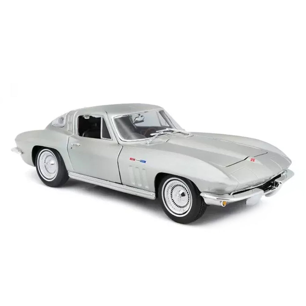 Maisto 1:18 Scale 1965 Chevrolet Corvette Coupe Silver Diecast Vehicle