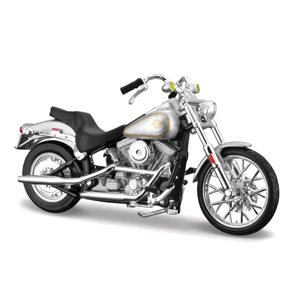 Maisto 1:18 Scale Harley Davidson 1984 FXST Softail Diecast Motorcycle