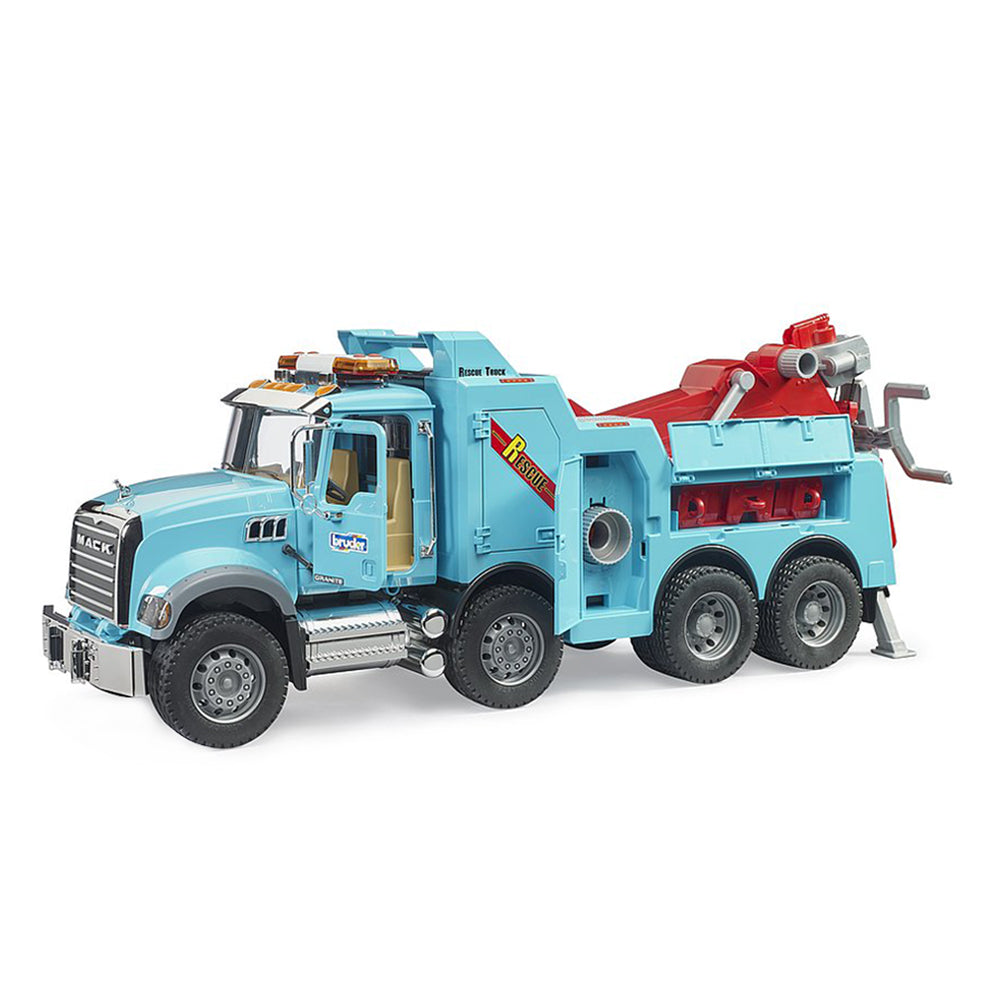 Bruder 1:16 Scale Mack Granite Heavy Haulage Tow Truck With Sound & Light Model