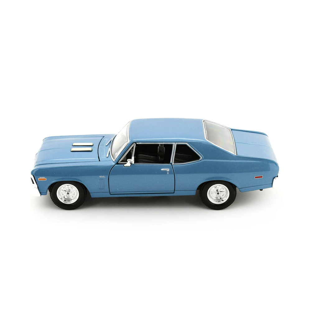 Maisto Licensed 1:24 Scale 1970 Chevrolet Nova SS Coupe Light Blue